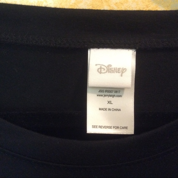 NWT! Disney Mickey Glow in the Dark Hi-lo T-shirt - Picture 4 of 6